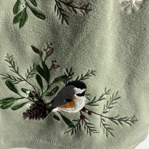 Croft & Barrow Woman Embroidered birds. Sz 2X, very good condition - Picture 5 of 8